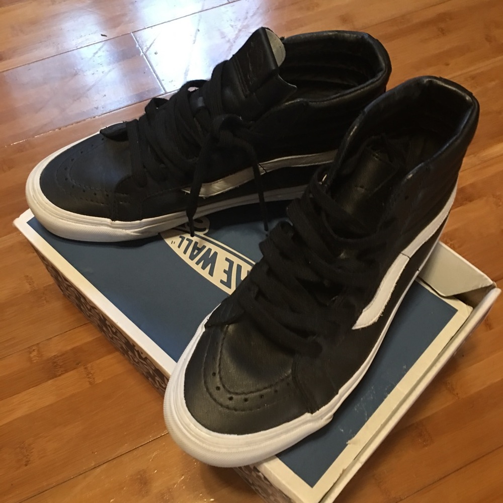 Vans sk8-hi leather black sneakers